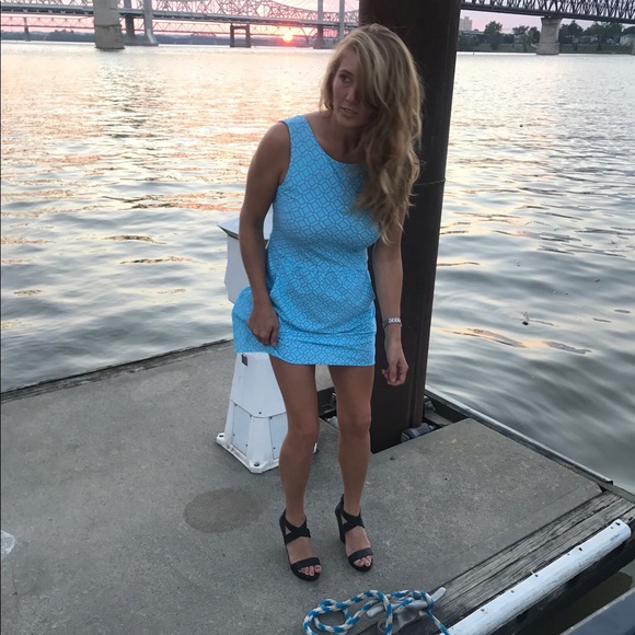 Meet your Posher, Kristina - Picture 2 of 2